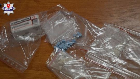 Policjanci odnaleźli narkotyki... schowane w bieliźnie