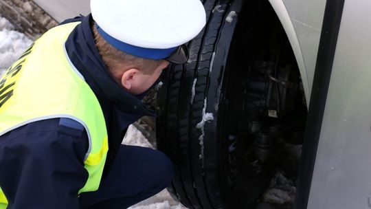 Policjanci podsumowali ferie w woj. lubelskim. Przeprowadzono niemal 100 kontroli autokarów