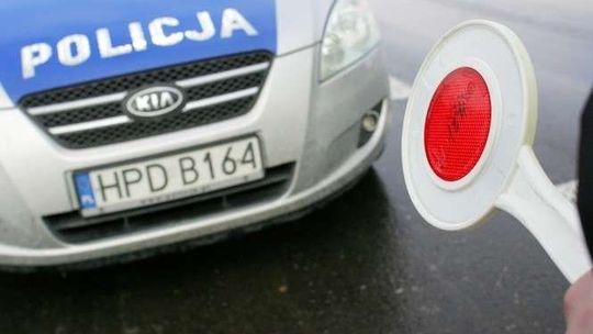 Policjanci skontrolowali 347 samochodów. Prawie połowa kierowców ukarana
