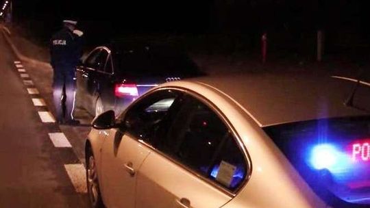 Policjanci udaremnili nielegalne wyścigi w Lublinie. Lawina mandatów (wideo)