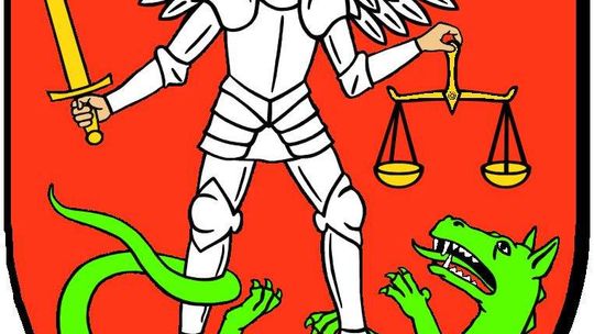 Policjanci z Białej Podlaskiej z herbem miasta i sztandarem