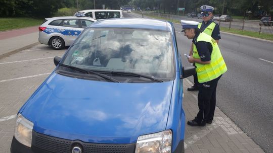 Policjanci źle zwracają się do kierowców? Nowe wytyczne