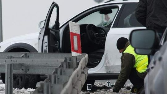  Policjant nie postrzelił się sam. Nowe szczegóły tragedii (wideo)