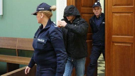 Policjant odpowie za narkotyki i korupcję