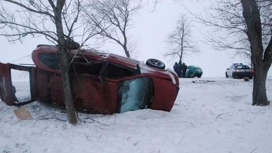Policjant w szpitalu po wypadku. \"Nie było zawału\"