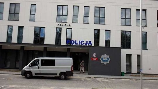 Policjant z komisariatu w Lublinie kradł na służbie. Namierzyli go koledzy