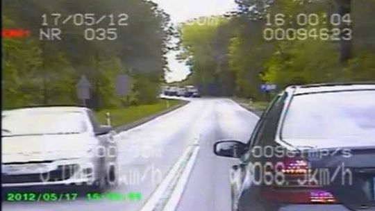 Policyjna jazda bez trzymanki