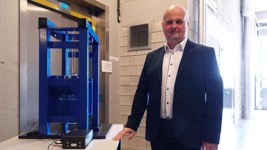 Politechnika polepsza komfort jazdy windą 