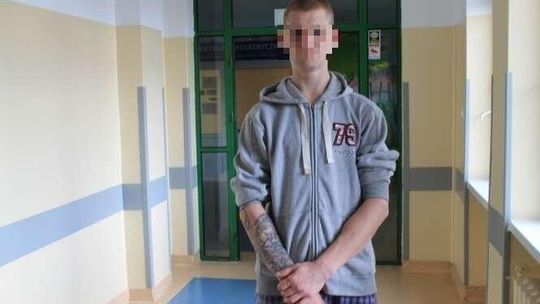 Połknął 8 żyletek, a potem tego żałował. Wyszedł już ze szpitala. "Operacja byłaby ryzykiem"