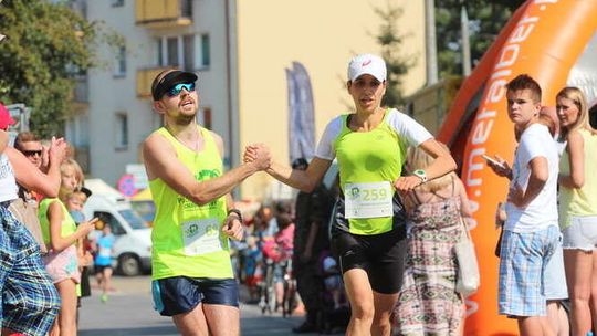 Półmaraton Chmielakowy 2017: Przebiegli 21 kilometrów w ogromnym upale