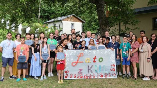 Polonia z całego świata poznaje Kazimierz Dolny. Młodzież nad Wisłę zaprosił KUL