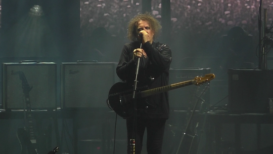 Polscy fani stworzyli film z koncertu The Cure. Z nagrań ze smartfonów