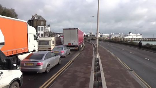 Polscy medycy pomagają w testowaniu kierowców w Dover