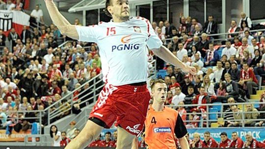 Polscy szczypiorniści ograli Ukrainę, zagrali zawodnicy Azotów