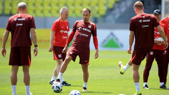 Polska gra dzisiaj towarzysko z Mołdawią. Gdzie oglądać pożegnanie Grosika? Transmisja w TV, stream online