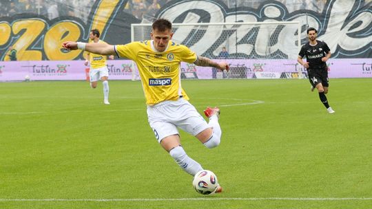 Polska przegrała z Ukrainą. Dziewięć zmian Jana Urbana, ale snajper Motoru Lublin bez debiutu