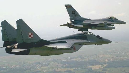 Polska w walce z Państwem Islamskim. Wysyłamy żołnierzy do Kuwejtu i Iraku