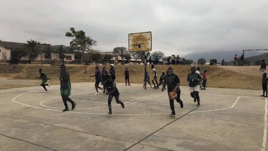 Polskie piłki jadą do Zimbabwe. Można włączyć się w akcję