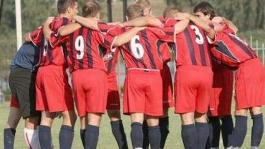 POM Iskra Piotrowice – Czarni Dęblin 0:2, wyniki 11. kolejki lubelskiej okręgówki