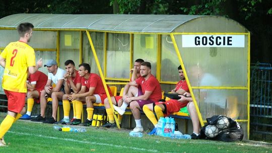 POM Iskra Piotrowice – Huragan 0:2. Atak pozycyjny coraz lepszy
