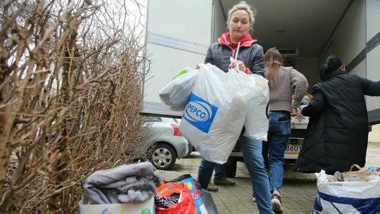 Pomoc dla uchodźców. Lubelscy wolontariusze apelują do "wietrzycieli piwnic"