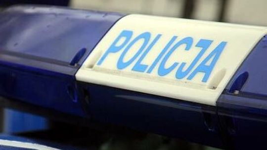 Pomogli mu się przeprowadzić, a potem go okradli