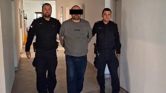 Pomogły odciski palców. Sprawca odnaleziony po 23 latach