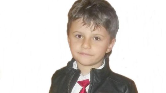 Pomóż chłopcu walczyć z autyzmem