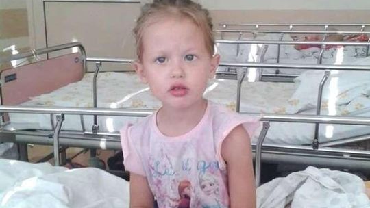 Pomóż chorej Lence! 4-latka ma guza mózgu