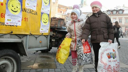 Pomóż Dzieciom Przetrwać Zimę 2012: Wielka zbiórka w niedzielę