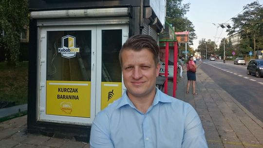 Pomysł na biznes w Lublinie. Otworzył pierwszy w mieście automat z kebabami