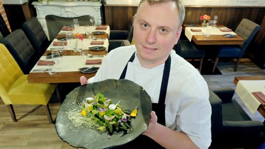 Pomysł na niedzielny obiad: chłodniki i szparagi