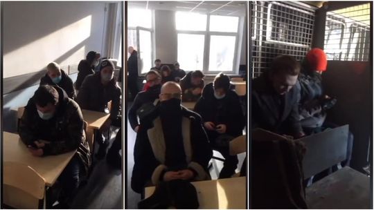 Ponad 230 aresztowanych przed rozprawą Aleksieja Nawalnego. Nagrania z zatrzymania