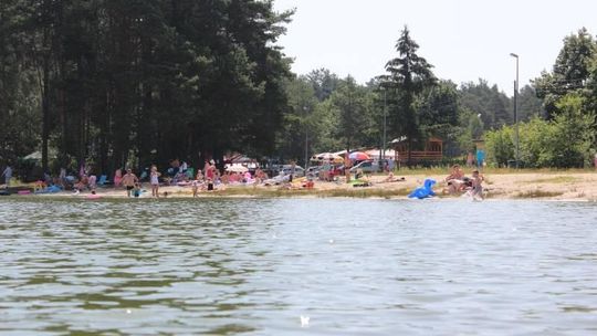Ponad 30 osób zatruło się nad jeziorem Białka