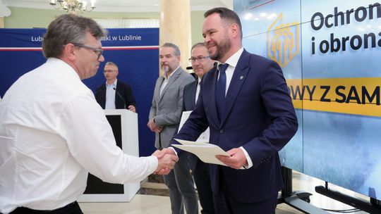 Ponad 93 mln zł dla samorządów z Lubelszczyzny. Pieniądze trafią m.in. na schrony i miejsca ukrycia