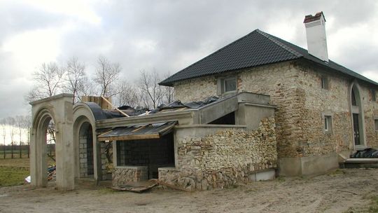 Ponad trzystuletni zabytek przechodzi architektoniczną ewolucję Ponad trzystuletni zabytek przechodzi architektoniczną ewolucję