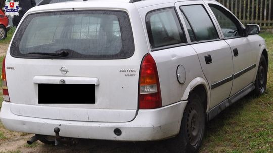 Poniatowa: Najpierw pił wódkę ze znajomym, a potem ukradł mu samochód