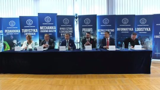 Porozmawiajmy o polityce. Kolejna przedwyborcza debata w Zamościu