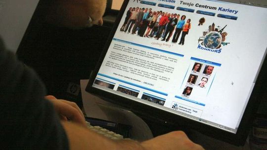 Portal karierowo.com \"grozi komornikiem i sądem\"