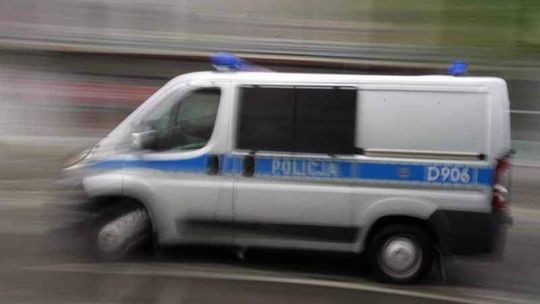 Pościg za złodziejem. Najpierw uciekał samochodem, potem pieszo
