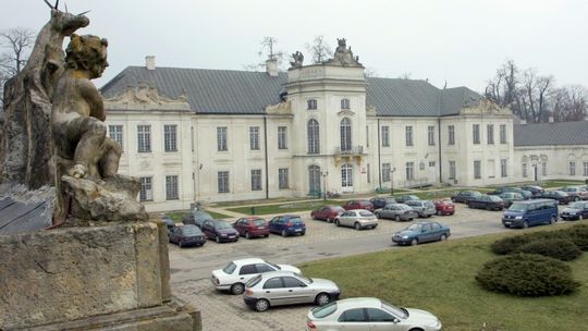 Poseł: Nie sprzedawajcie pałacu w Radzyniu Podlaskim