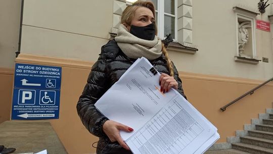 Posłanka na kontroli u wojewody lubelskiego. "Kto te pieniądze otrzyma, było z góry ustalone"