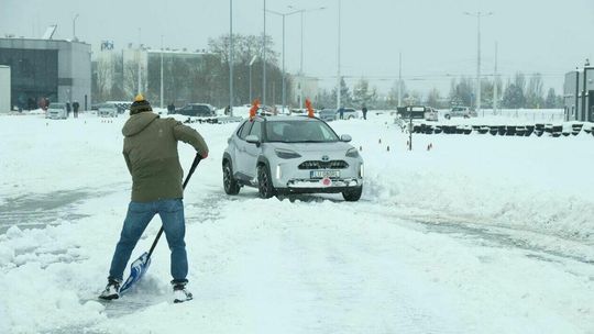 Poślizg kontrolowany. Dachowanie też. Takie były mikołajki z WORD