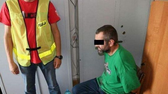 Postrzelił i wrzucił do szamba. Stanie przed sądem