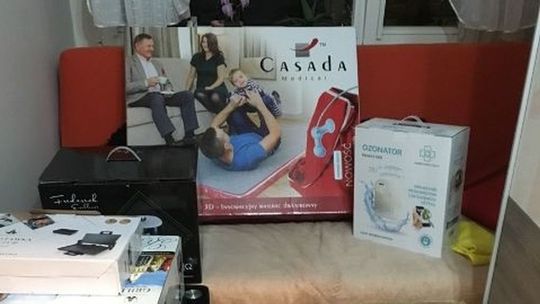 Poszła po voucher na wczasy, wróciła z ogromnym kredytem na sprzęt AGD