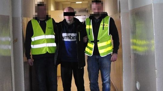 Poszukiwany dwoma listami gończymi. Chciał uciec do Holandii