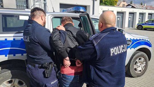Poszukiwany za organizowanie nielegalnego przekraczania granicy już zatrzymany