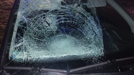 Potrącenie pieszego w Spławach. Mężczyzna był pijany