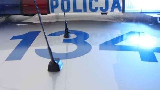 Potrącił pieszego i uciekł z miejsca wypadku. 49-latek zmarł w szpitalu