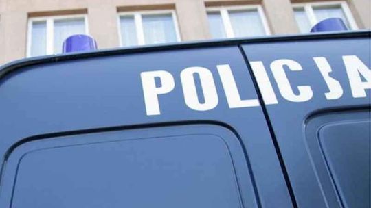 Potrącił pieszego podczas wyprzedzania i uciekł